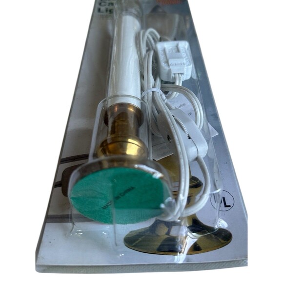 Mid Century Vintage Electric Candlesticks x 5 Brass Base Window Candle Plug In - Picture 8 of 11